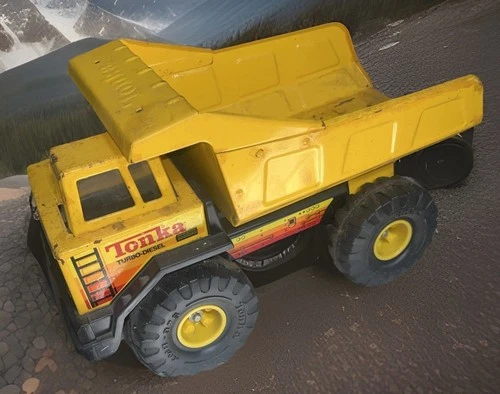 Vintage Tonka Turbo-Diesel Dump Truck XMB-975 Yellow Steel 1980s USA. Metal