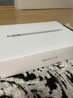 Apple MacBook Air 13 Zoll (256GB SSD, M1, 8GB) Laptop - Silber - MGN93D/A...
