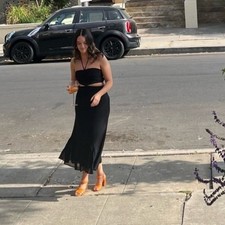 NWT Reformation Riya Midi Dress Black halter Side Cutout Ruffle hem open back 8