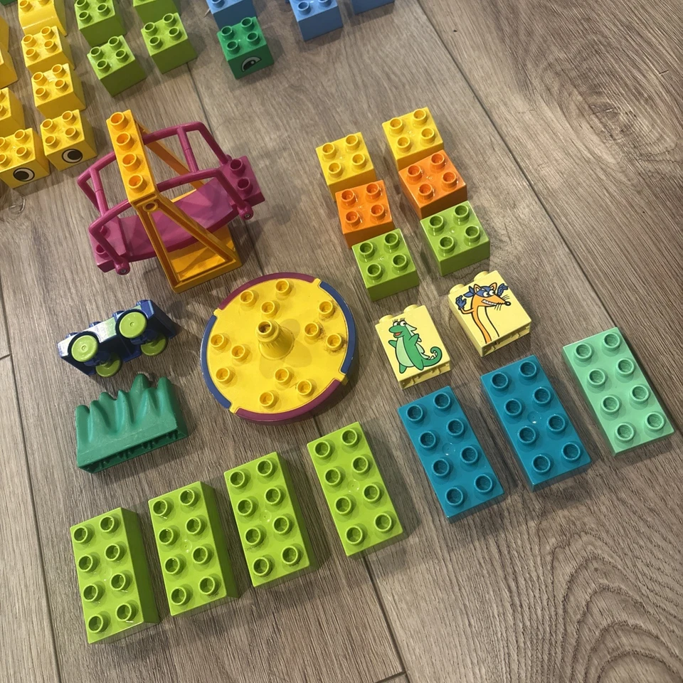 Lego Duplo Disney Winnie the Pooh, Dora la Exploradora y Policía Lote de Piezas Mixtas Foto 2 de 4