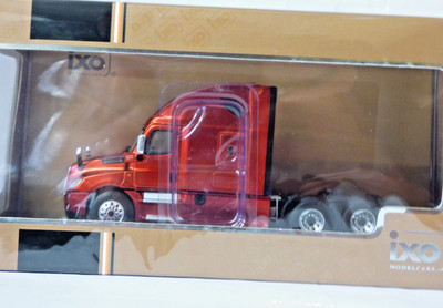 Ixo Maßstab 1:64 Freightliner Cascadia 6x4 Tractor Cab 2018 rotmetallic
