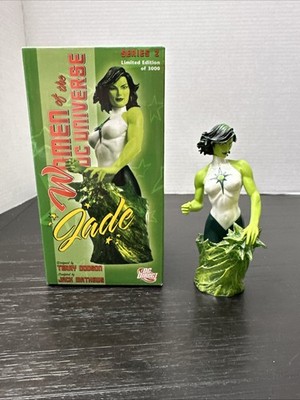 DC Direct Women of the DC Universe Series 2 Jade Mini-Bust 0494/3000 She-Hulk