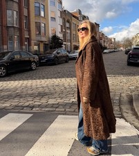 Vintage Brown Long Lamb l Fur Coat - M-L