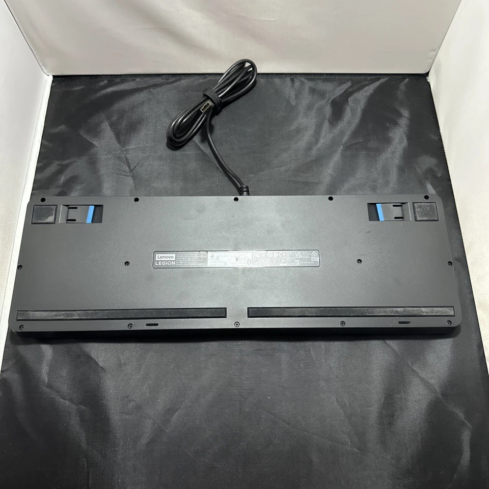 Teclado para juegos Lenovo Legion K310 RGB Modelo: KW373U / Negro / 5V 400mA PROBADO Foto 4 de 4
