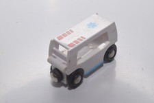 BRIO 33541 WHITE MEDICAL AMBULANCE CAR PART.