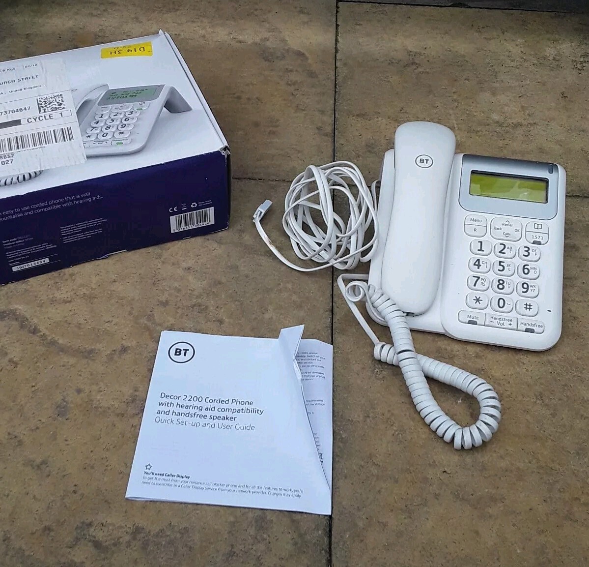 BT Decor 2200 V2 Corded Telephone White Landline Phone Hearing Aid Compatible