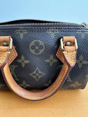Authentic LOUIS VUITTON Monogram Canvas Speedy Nano - Picture 12 of 20