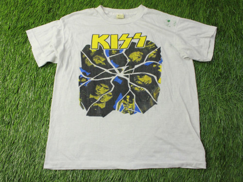 KISS 1988 VINTAGE RETRO Y2K BAND MEN SHIRT JERSEY TEE FRUIT OF THE LOOM SIZE M