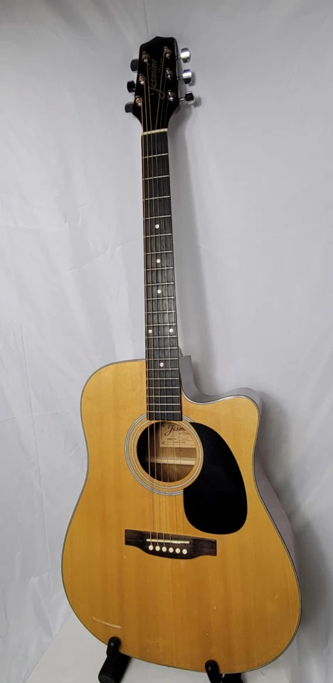 Jasmine ES33C with case Has A Few Flaws Please See Pictures - Image 2 of 4