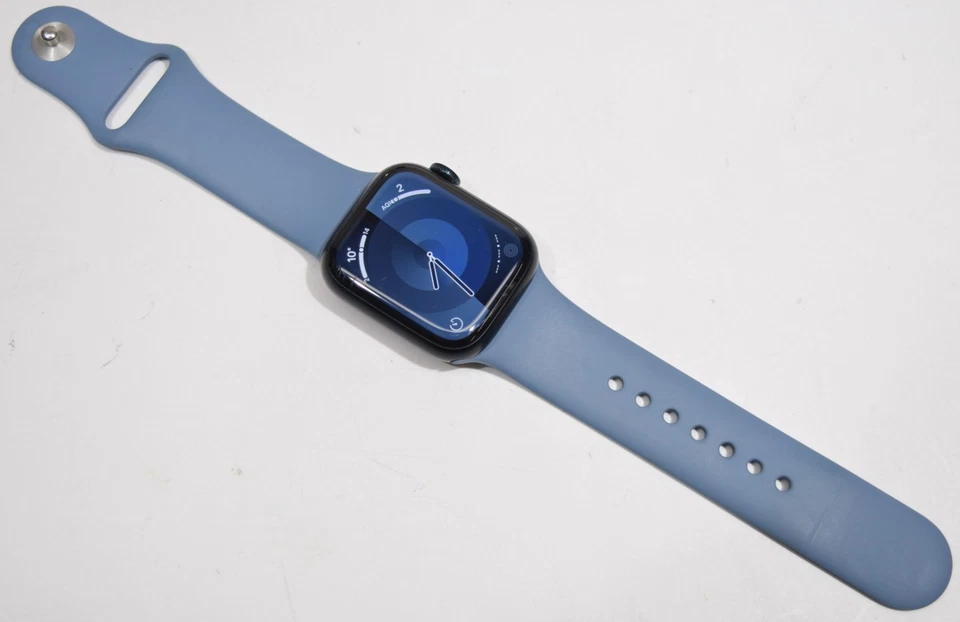 Apple Watch Series 8 GPS +Cell 41mm - Midnight Aluminum blue sport band - Image 2 of 4