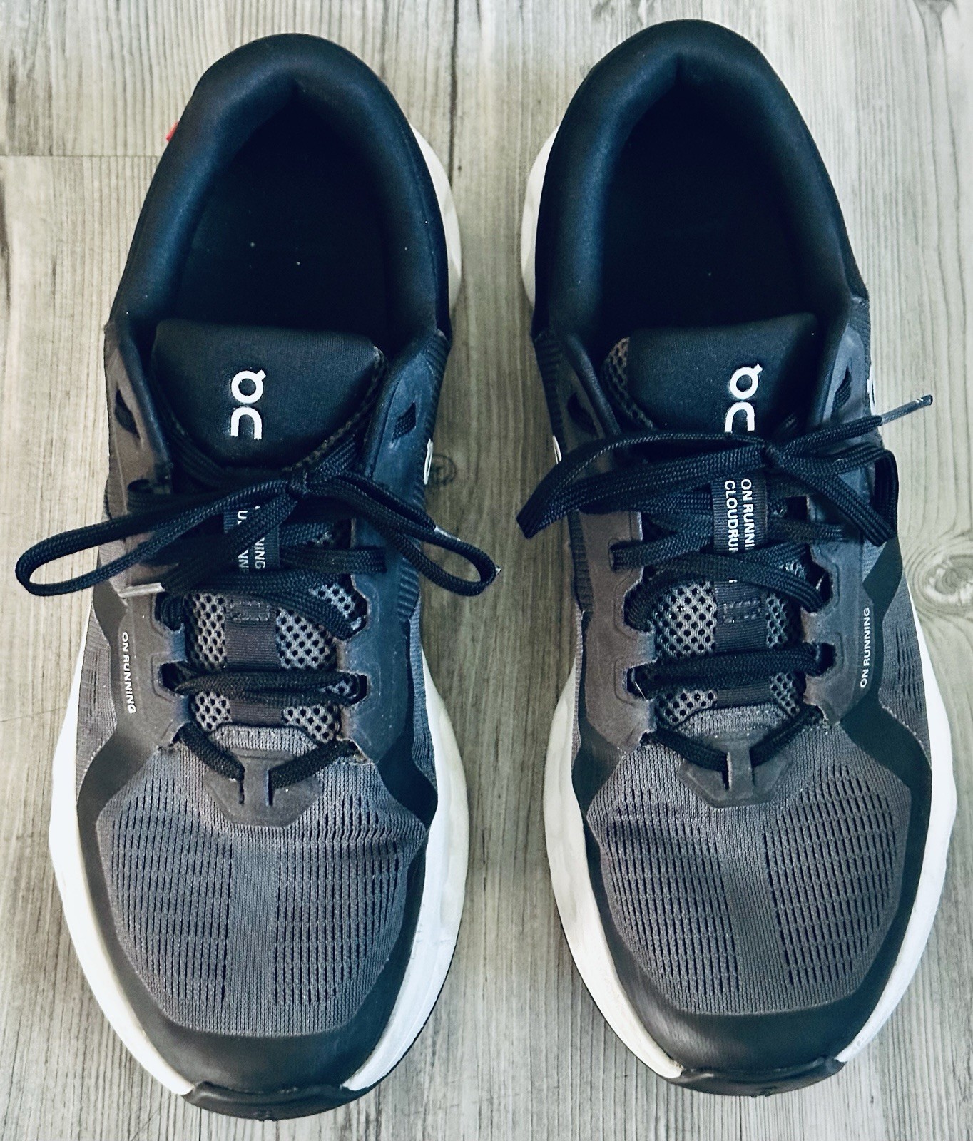 On CLOUDRUNNER 2 Womens Eclipse Black Gray Runnin… - image 2