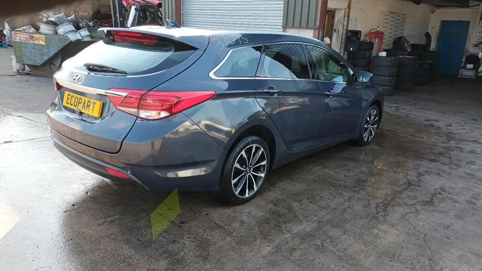 MK1 HYUNDAI I40 LEFT Rear Door 770033Z000 770033Z300 - Image 4 of 4