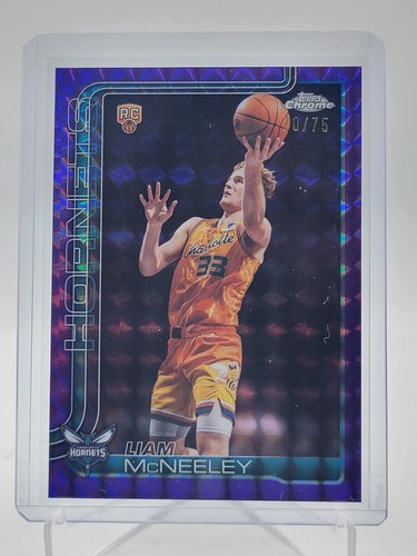 LIAM MCNEELEY 2025-26 TOPPS CHROME UPDATE PURPLE GEOMETRIC ROOKIE RC /75 Q7658