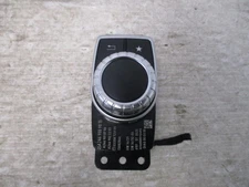 2015 2016 2017 Mercedes-Benz GLA Class Radio Control Panel 2469009815 OEM