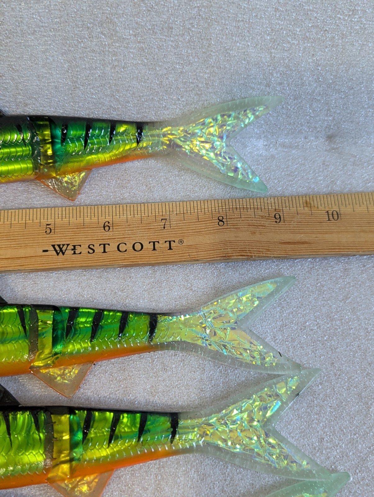 (5) Green Mackerel 9" 2.5oz Striper Soft Swimbaits - Image 2