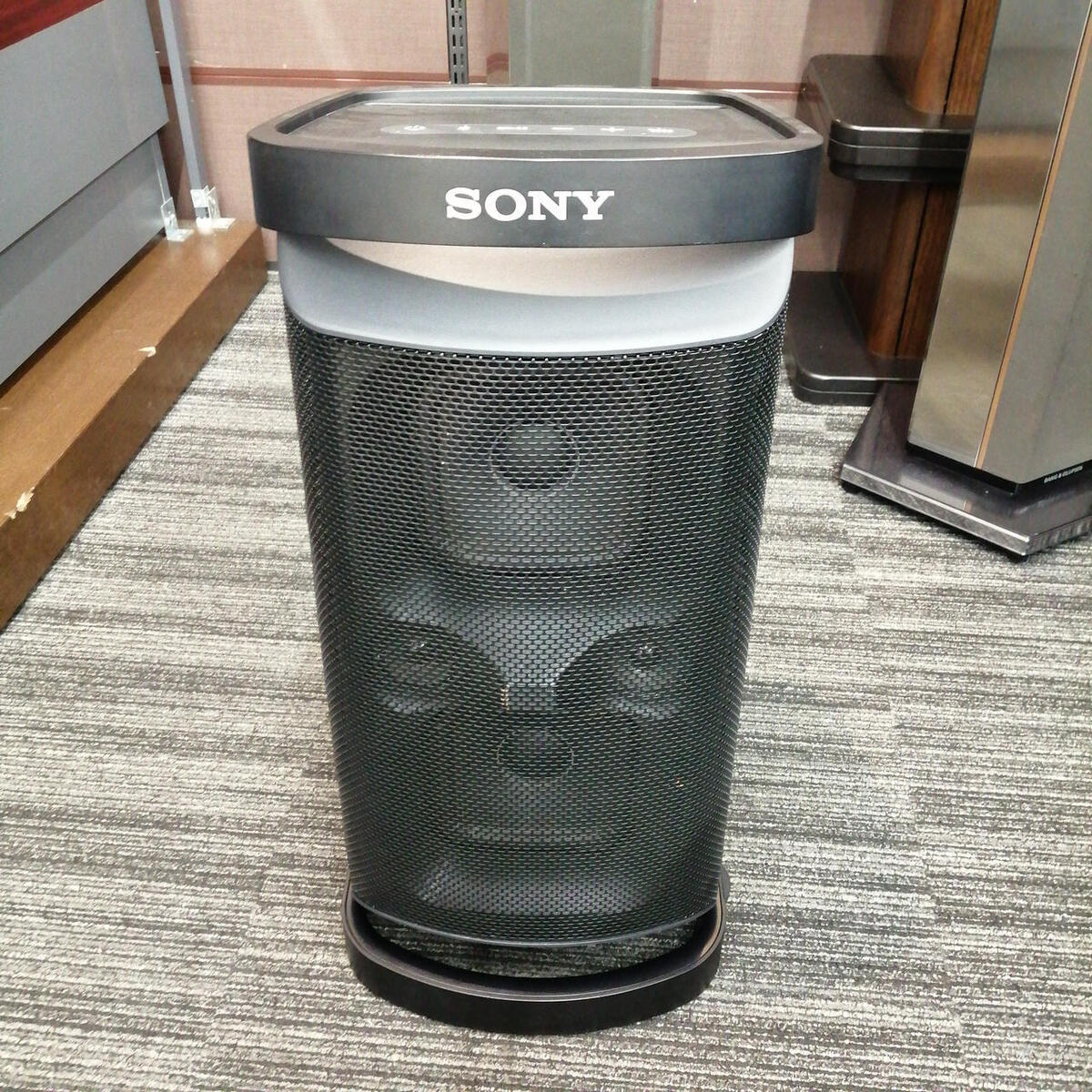 Sony SRS-XP500 EXTRA BASS Bluetooth Speaker Good Condition Sony SRS-XP500 EXTRA BASS Bluetooth Speaker Good Condition