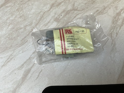7 Leverage Spring Bolt Rim Lock-short 6.8mm - Picture 2 of 2
