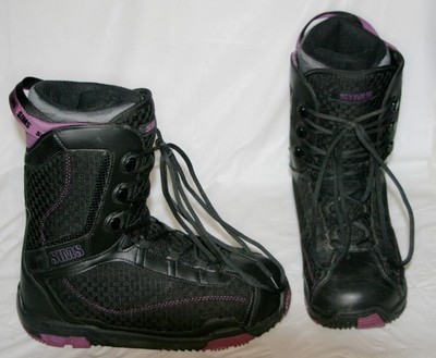 sims omen snowboard boots