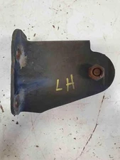 DANA SPICER 50 LEFT AXLE HOUSING PIVOT BRACKET FORD F250 1980-97