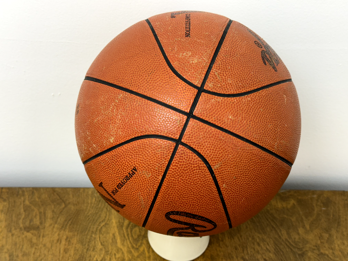 Vintage Rawlings RLO-NCAA-K Basketball Genuine Leather Last