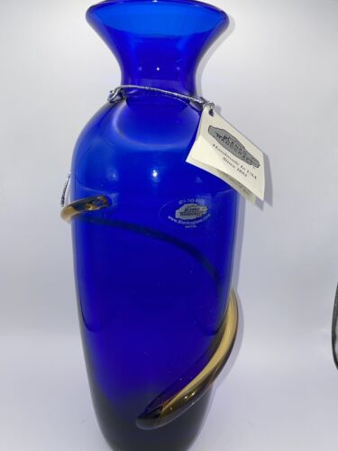 Signed Richard Blenko 2001 Hand Blown Cobalt Blue Vase Applied Amber Swirl - Picture 1 of 6