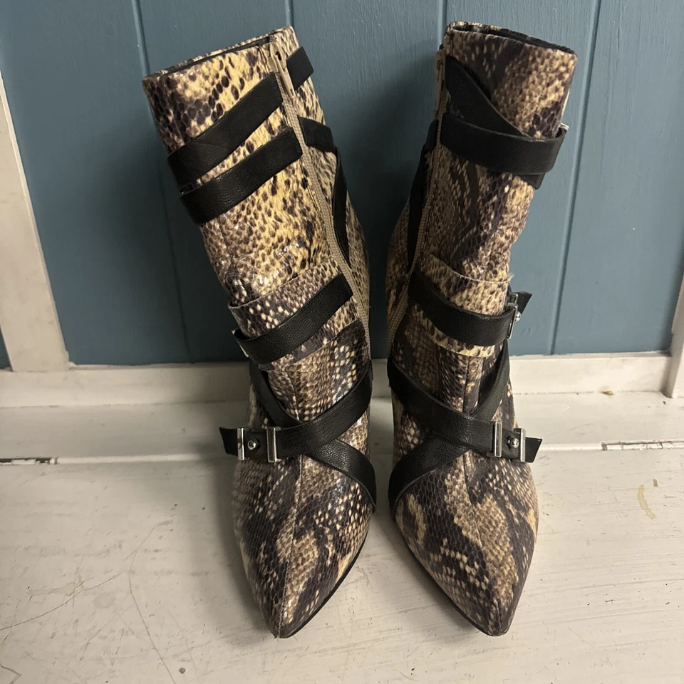 $149 Guess Parley Botines Puntera Punta Estampados Serpiente Natural Multi Cuero Talla 8 Foto 3 de 4