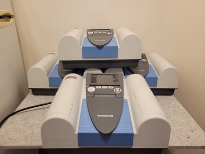 Thermo Scientific Spectronic 200. Please read the description. 