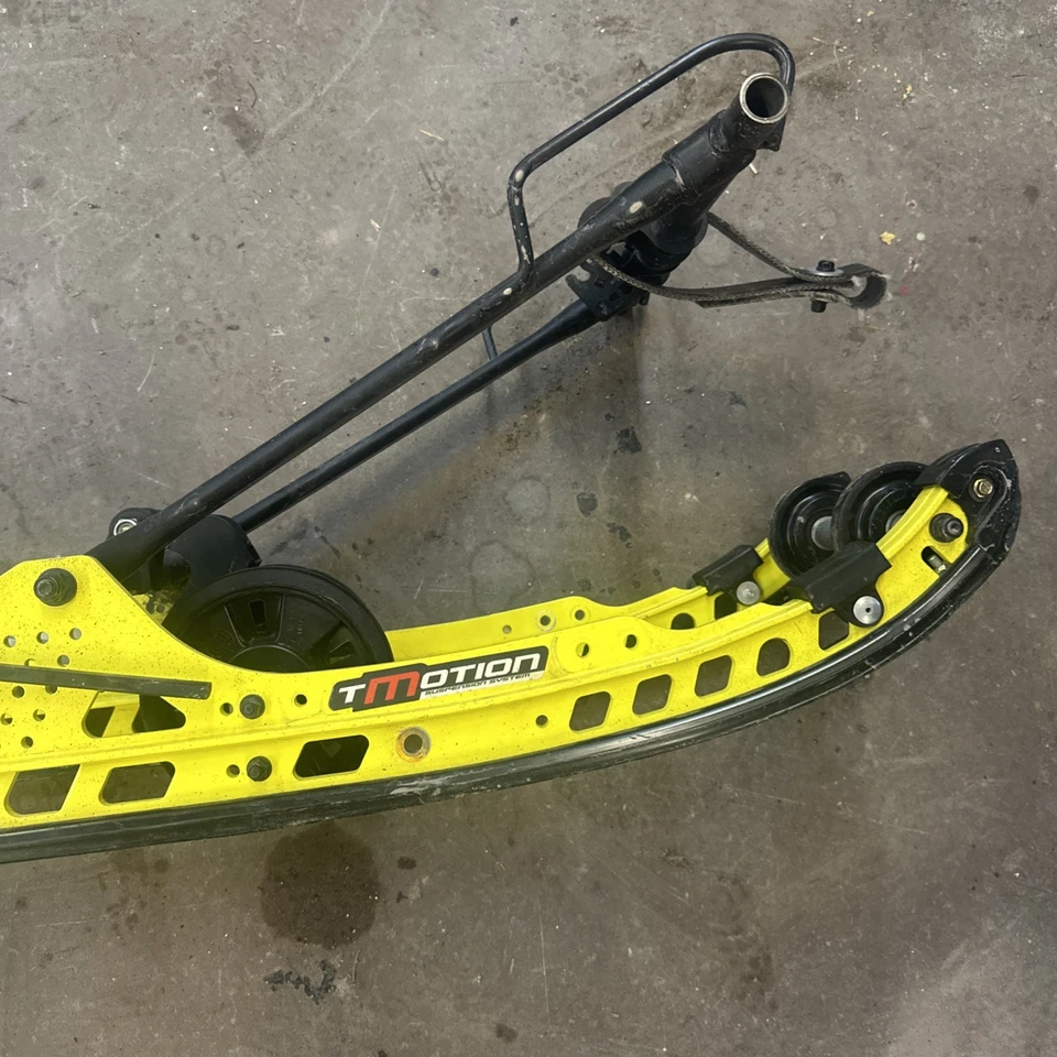 Ski-Doo Summit X 850 E-Tec 2017 154" suspensión trasera/skid 503194512 503195072 Foto 4 de 4