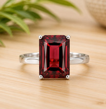 Emerald Cut Natural Garnet 4.00 Carat Solid 1...