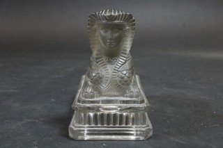 Briefbeschwerer Paperweight Sphinx Pressglas St. Louis Depose um 1920 (IE714)