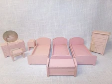 Vintage 40's Wooden Dollhouse Furniture Bedroom Set - Similar to Strombecker