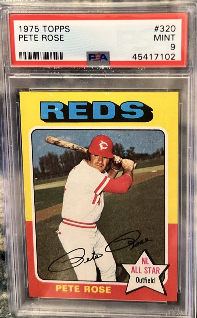 1975 Topps #320 Pete Rose Cincinnati Reds PSA 9 MINT
