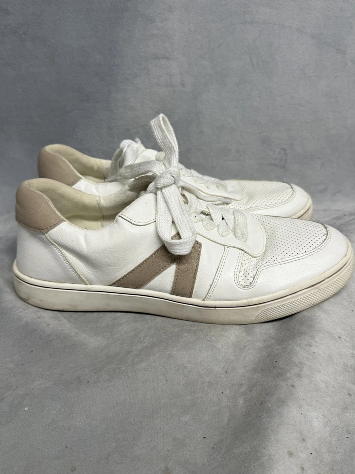 Zapatos MIA para mujer talla 9 blancos beige bajos informales con cordones QS190443 Foto 2 de 4