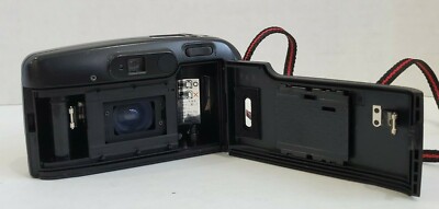 YASHICA EZS Zoom 70 KYOCERA Film Point & Shoot Camera Flash 35mm