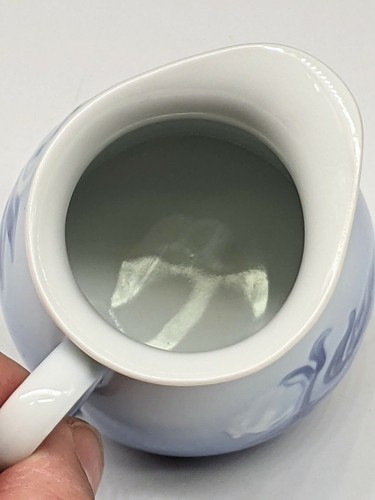 Bing and Grondahl B&G Creamer Royal Copenhagen #393 - Picture 3 of 4