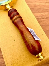 New in the box Handheld Wood Handled Magnifying Glass  Classical Nostalgic Style