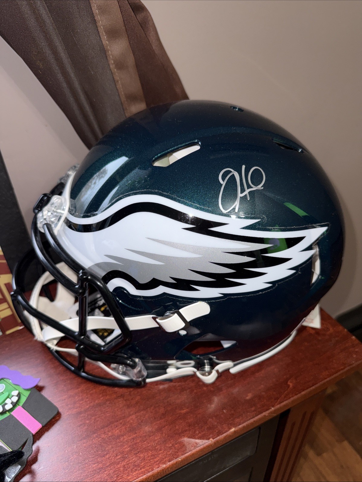 jalen hurts Autographed Signed Philadelphia Eagles Authentic Speed Helmet *AUTHENTICATED By JSA* 