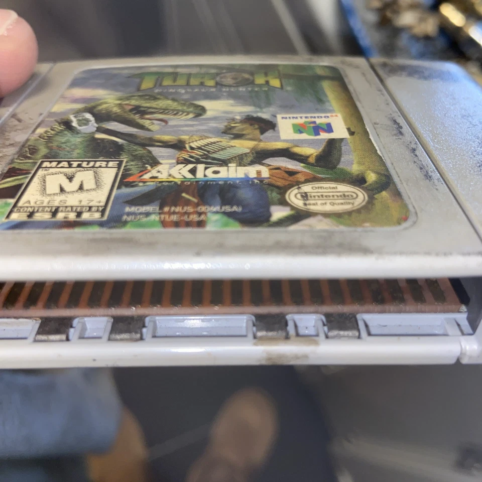 Turok Dinosaur Hunter (Nintendo 64, 1997) N64 Authentic TESTED - Image 3 of 3