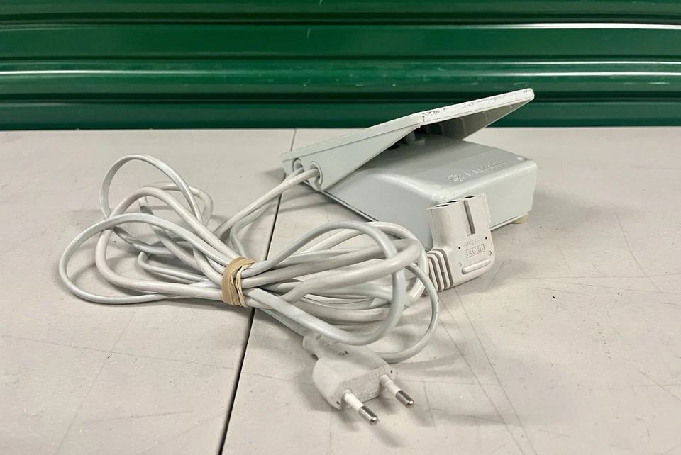 Pfaff Typ AE 007 Foot Pedal Controller For Sewing Machine 3 prong Germany - Image 2 of 3