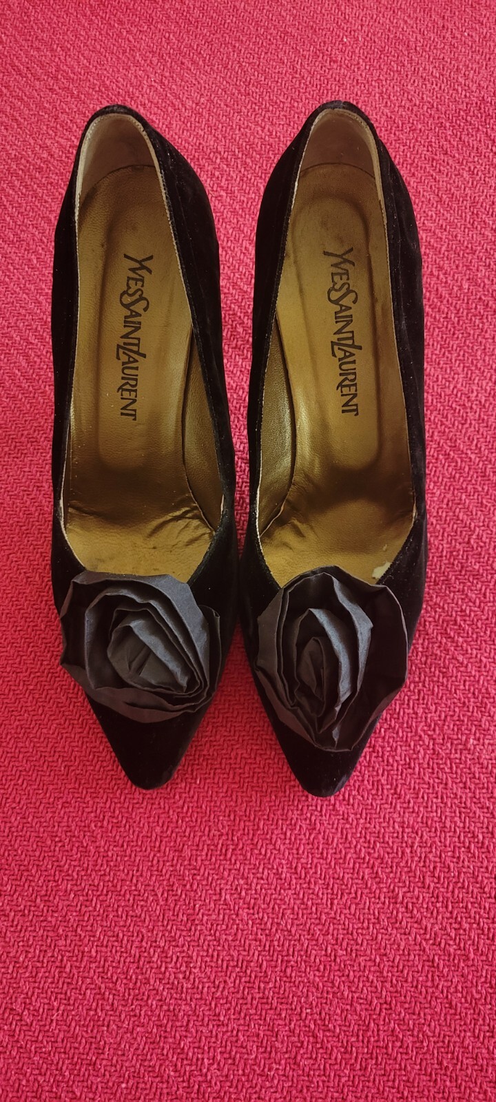 SAINT LAURENT Scarpa da sera Yves St. Laurent 9 1 2 velluto nero con favolosa scatola originale rosa