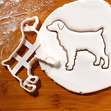 Brittany Spaniel Outline Cookie Cutter - Bake dog treats personalized portrait