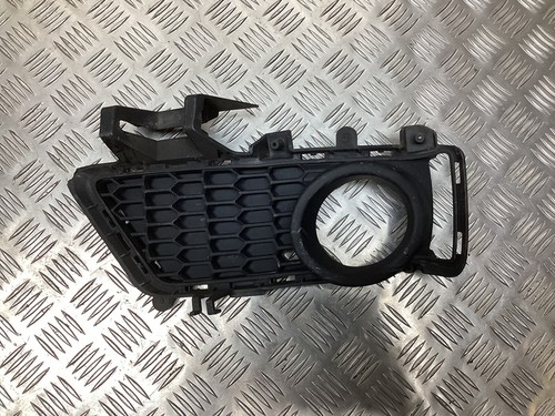 BMW 3 F30 F31 M Sport Stoßstange vorne Abdeckung Verkleidung Nebellampe Grill rechts O/S 8054156