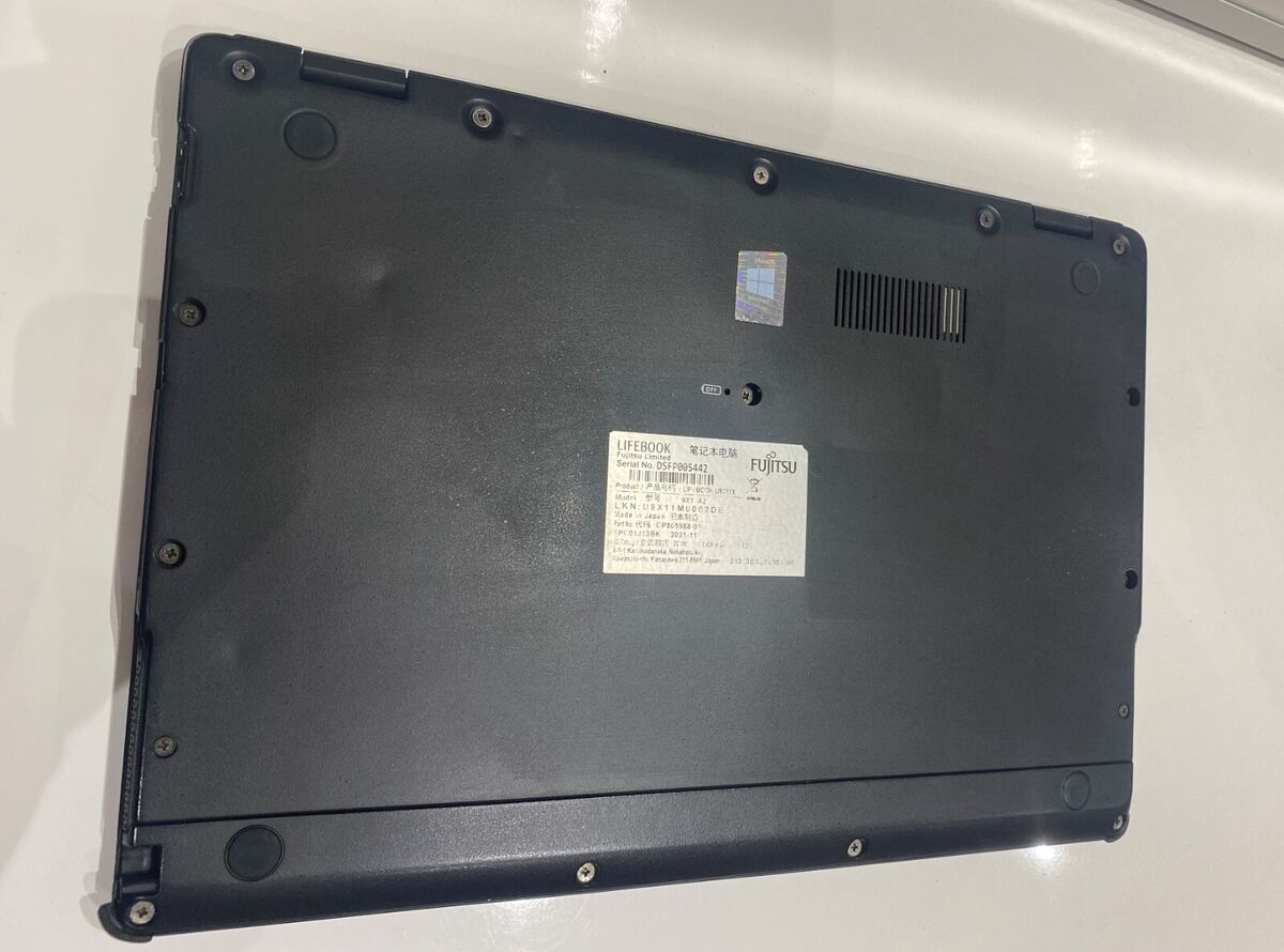 Fujitsu LifeBook U9311X i5 1145G7 16GB 256GB LTE Intel Iris Fujitsu LifeBook U9311X i5 1145G7 16GB 256GB LTE Intel Iris