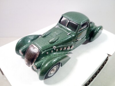 Kit 1/43 Peugeot 402 Darl'Mat Sport Rallye Evian 1949 - Esdo 95a - Résine - France