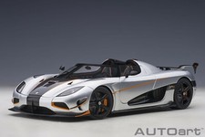 KOENIGSEGG AGERA RS MOON SILVER BLACK ACCENTS 1:18 by AUTOART 79024 NEW RELEASE