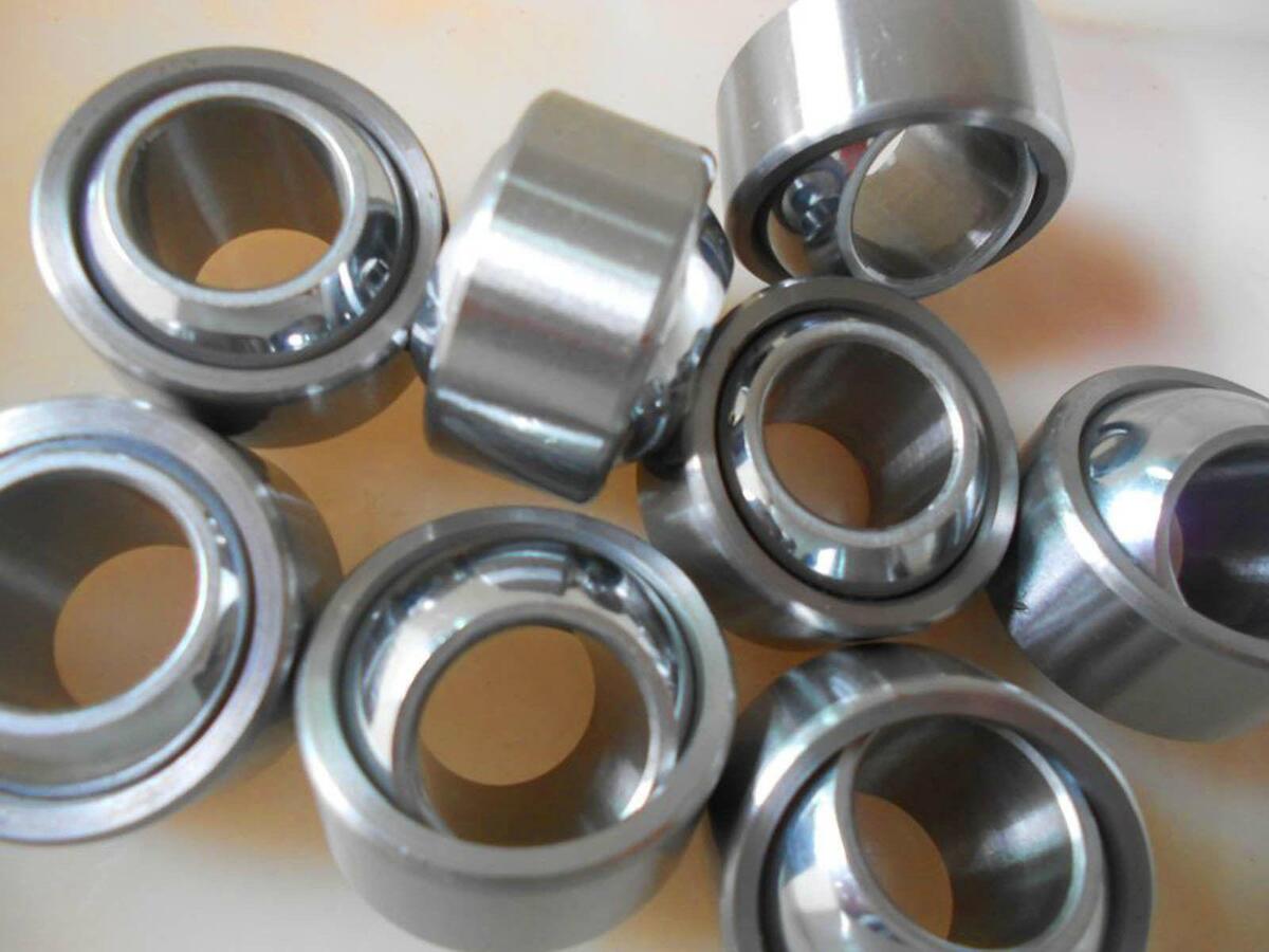 Spherical Bearings Link bearings 14