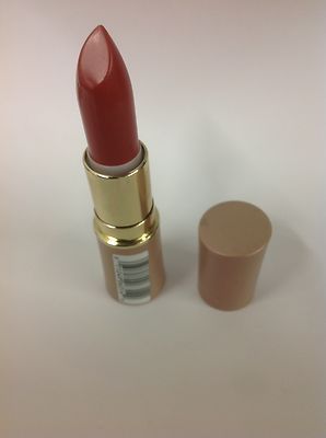 L'Oreal Shine Delice Lipstick LUSH BERRY #403 NEW.