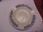 5 5/8" WEDGEWOOD ASHTRAY / BARLASTON OF ETRURIA / EMBOSSED QUEENS WARE / ENGLAND — photo 1
