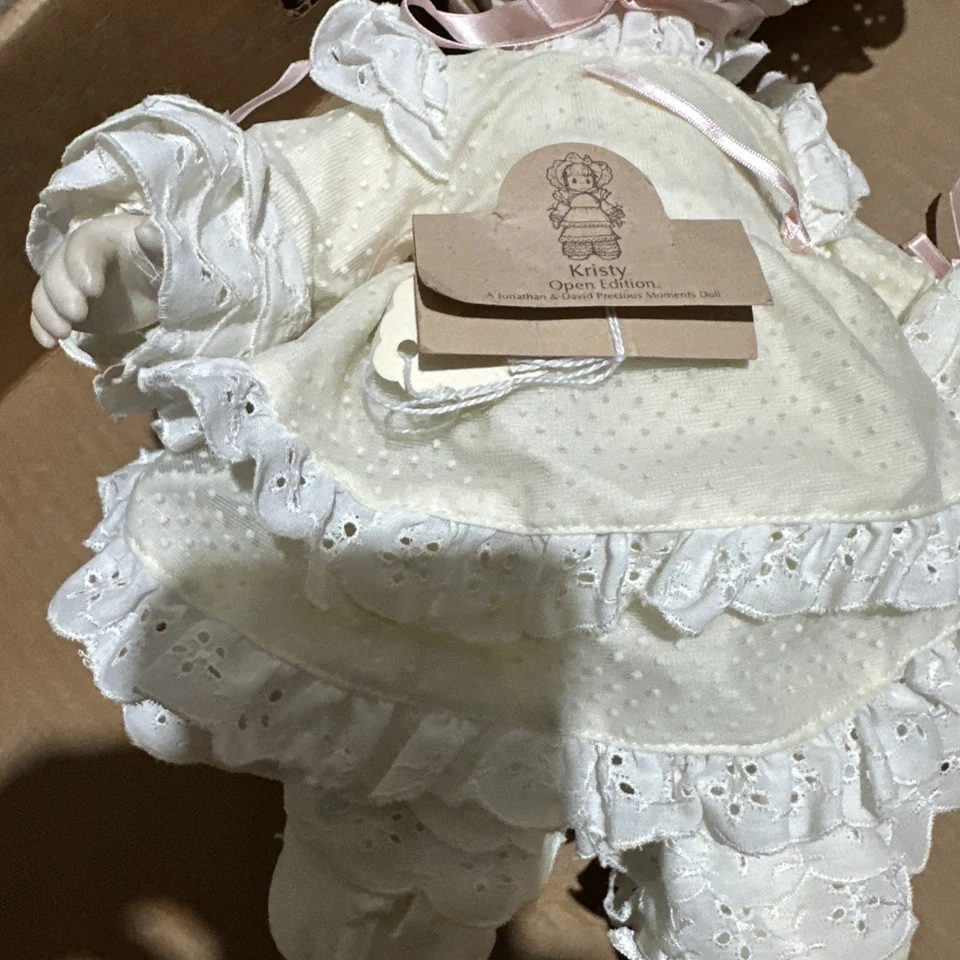 Vintage Precious Moments Kristy Doll 1984 Jonathan & David Porcelain w/ Box - Image 4 of 4
