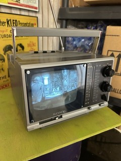 Vintage Sony TV 515 5 Inch Tv With Radio Tested 1972